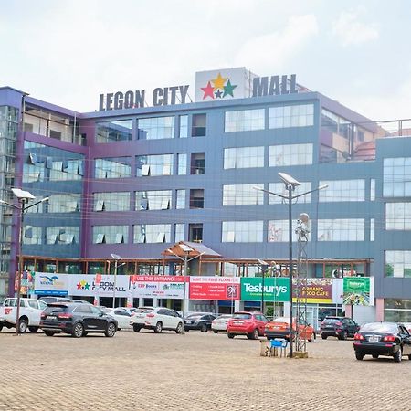 Legon City Mall Short Stay Apartments For Business And Vacation - East Legon Accra Kültér fotó
