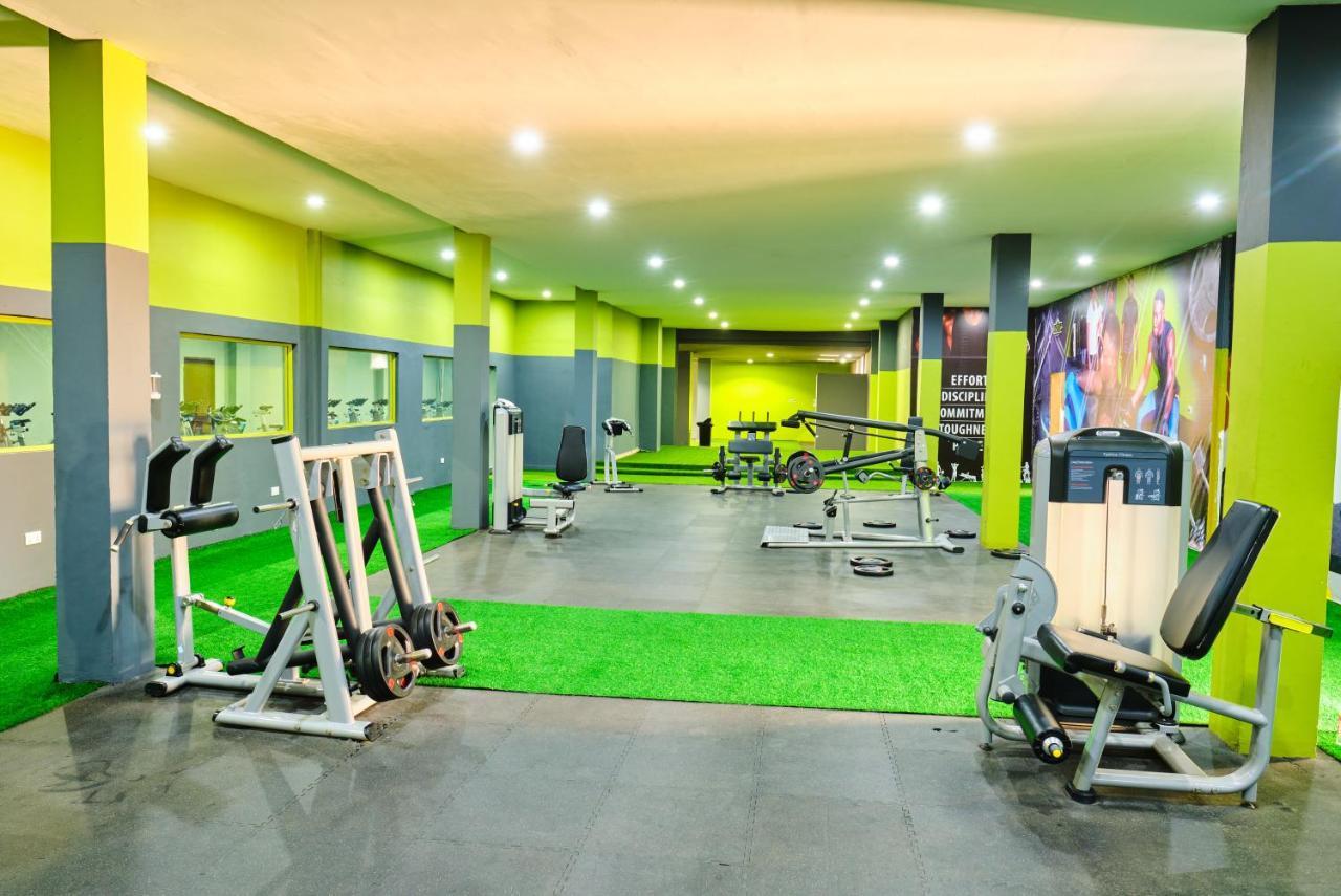 Legon City Mall Short Stay Apartments For Business And Vacation - East Legon Accra Kültér fotó