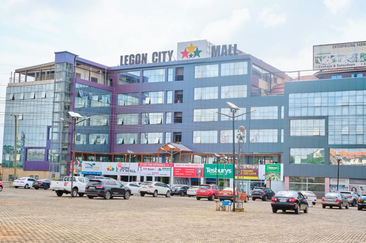 Legon City Mall Short Stay Apartments For Business And Vacation - East Legon Accra Kültér fotó