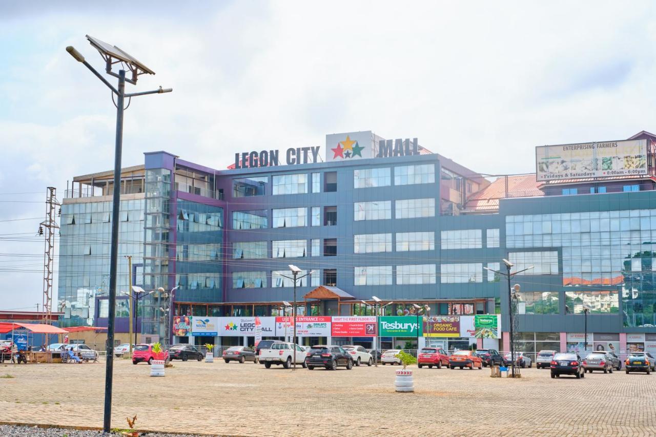 Legon City Mall Short Stay Apartments For Business And Vacation - East Legon Accra Kültér fotó
