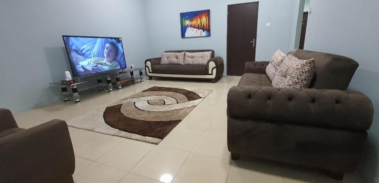 Legon City Mall Short Stay Apartments For Business And Vacation - East Legon Accra Kültér fotó