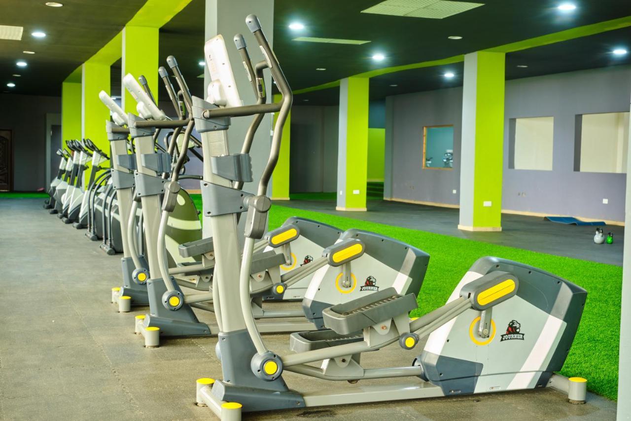 Legon City Mall Short Stay Apartments For Business And Vacation - East Legon Accra Kültér fotó